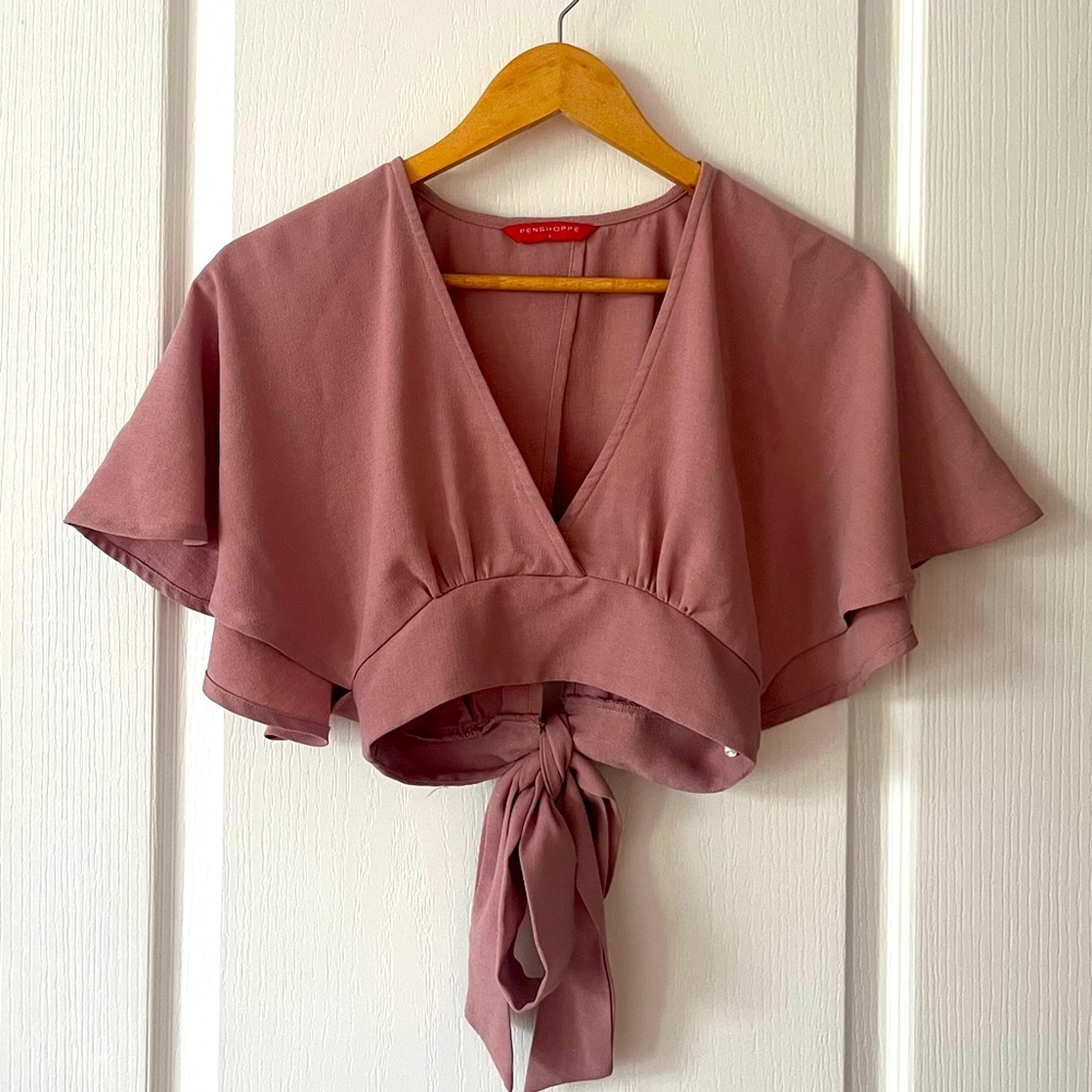 Penshoppe pink flowy crop top